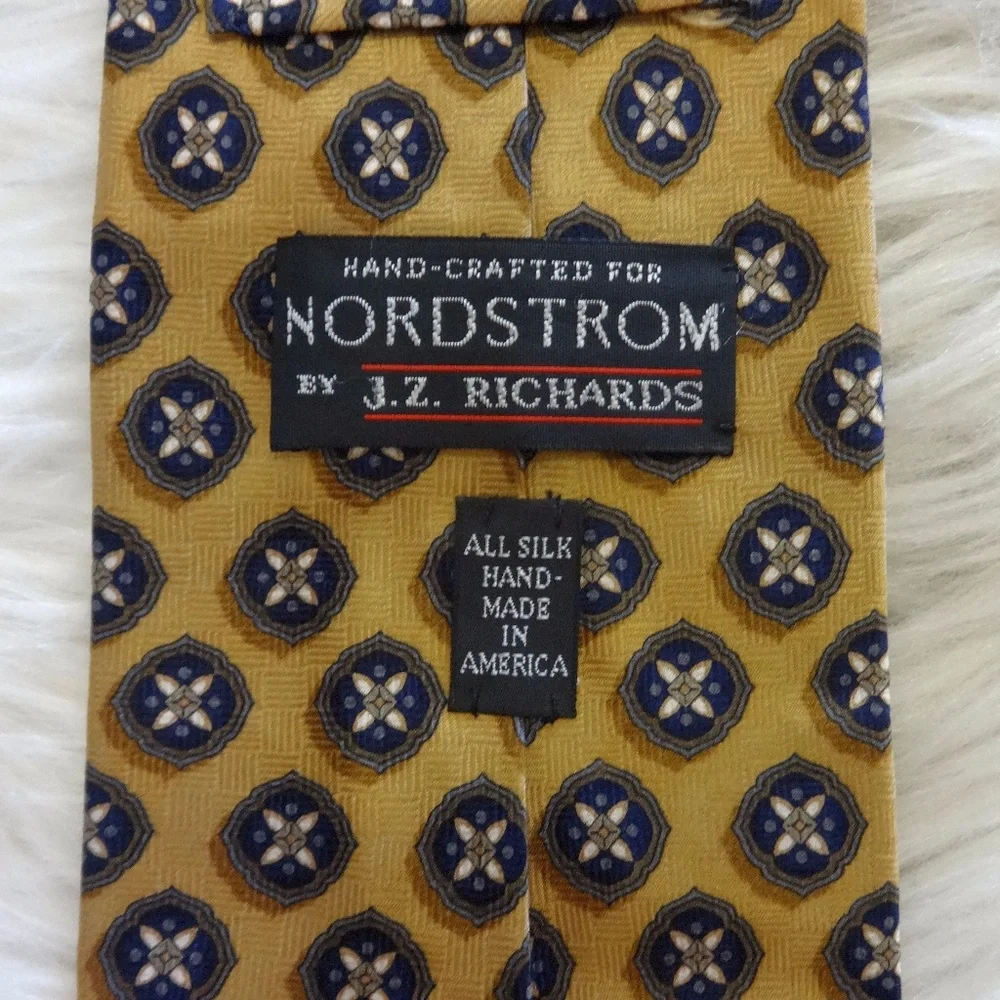 Vintage JZ Richards Hand Crafted for Nordstrom 100% Silk T